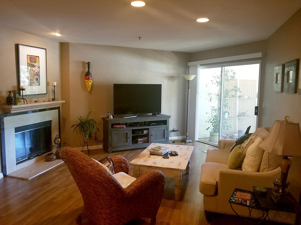1st image of 5805 Oak Bend Ln Unit 101