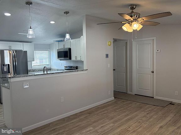 4th image of 7 Roseview Rd
