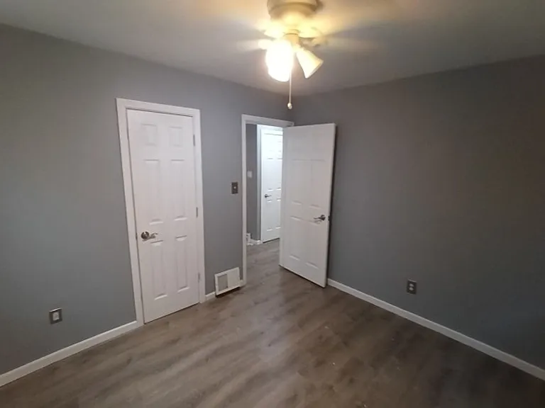 10177 Boleyn St — Photo 15