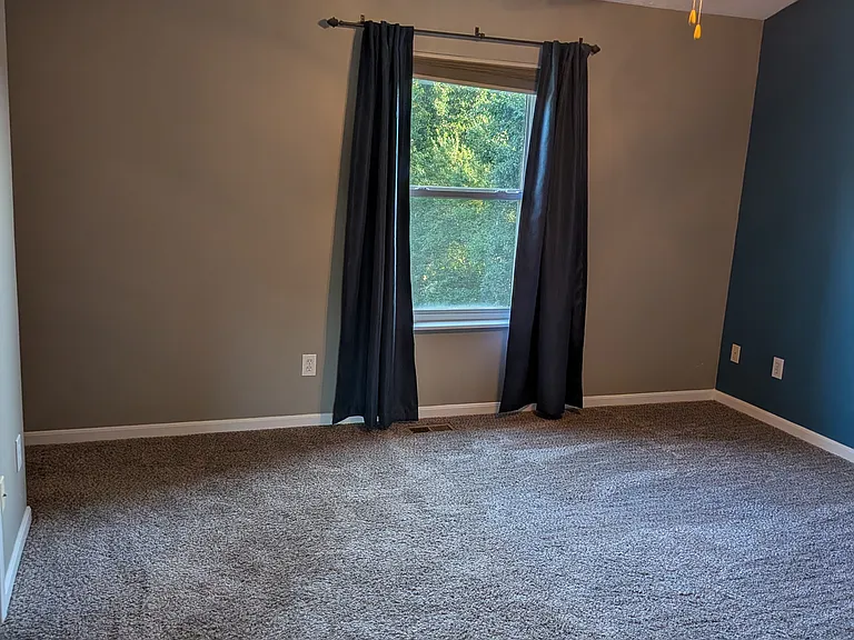 7717 Falls Creek Way — Photo 2