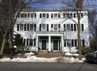 128 Federal St APT 1, Salem, MA 01970