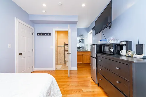 629 Tremont St #5 Photo 1