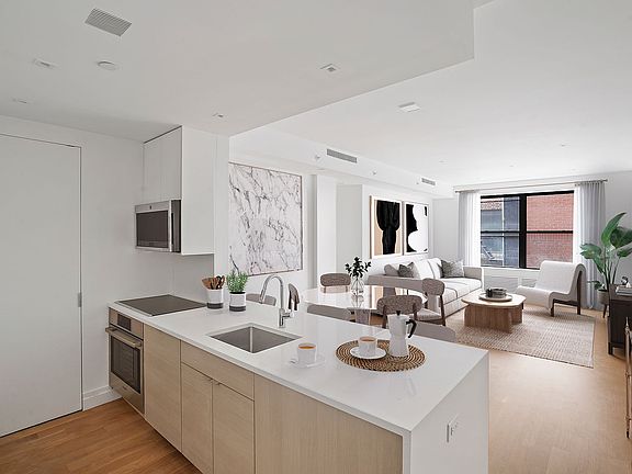 4th image of 1104 Lexington Ave #6B