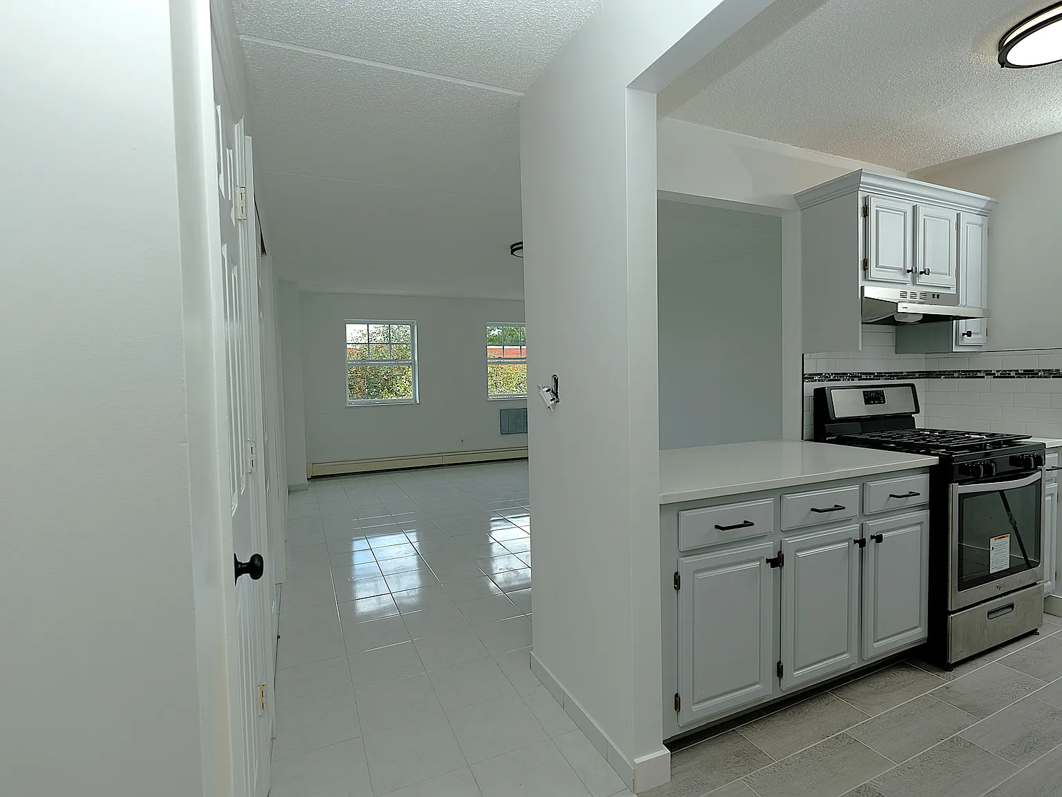 486 Central Avenue — Photo 4