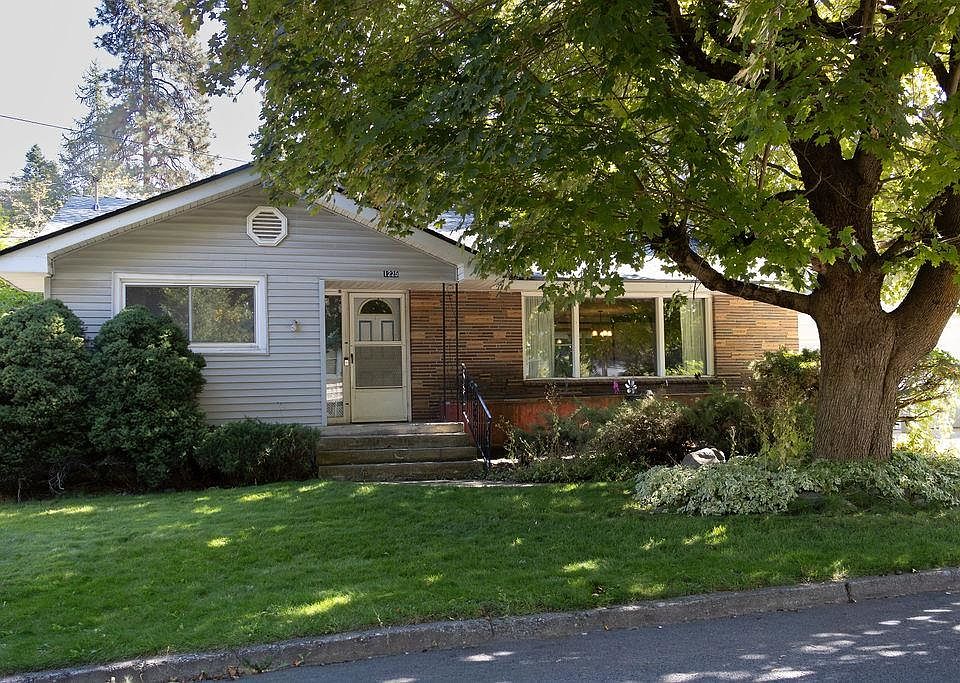 1st image of 1225 S Crestline St