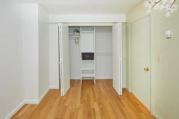 Rented by Compass | media 20