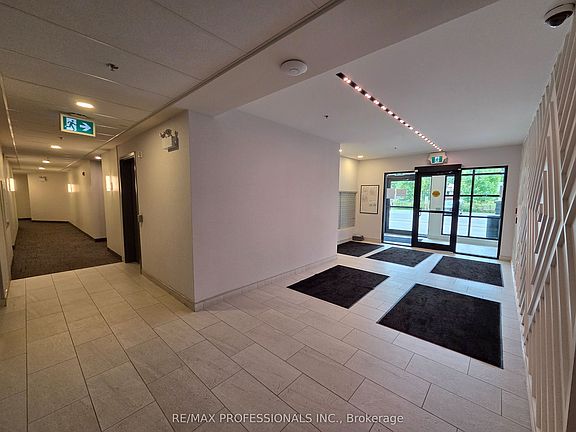 2nd image of 110 Fergus Ave #132