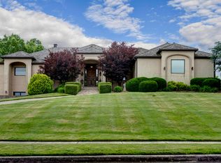 3710 E Pond Apple Dr, Springfield, MO 65809