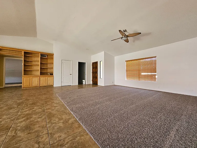 7419 W Dahlia Dr — Photo 7