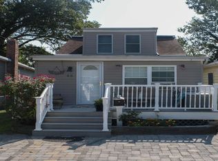 66 Monmouth Ave, Middletown, NJ 07748