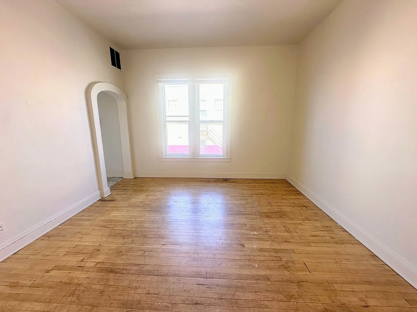 815 Jay St — Photo 3