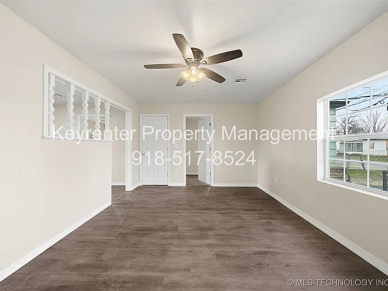 5340 W 11th St S — Photo 5