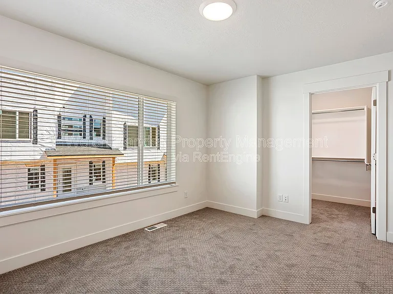 3102 N 1600 E — Photo 9