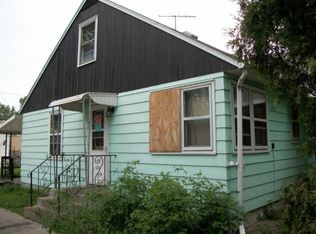 348 Topping St, Saint Paul, MN 55117