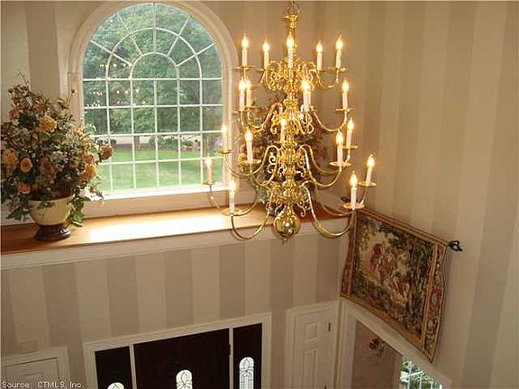 Spacious Foyer is both Grand and Inviting!