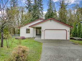 1073 NE Shadybrook Ct, Bremerton, WA 98311