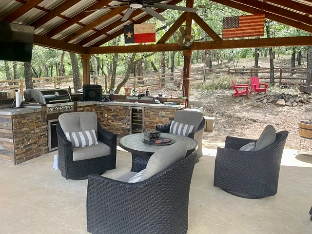 Outdoor area