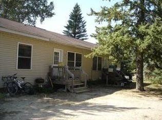 968 E Main St, Vanderbilt, MI 49795