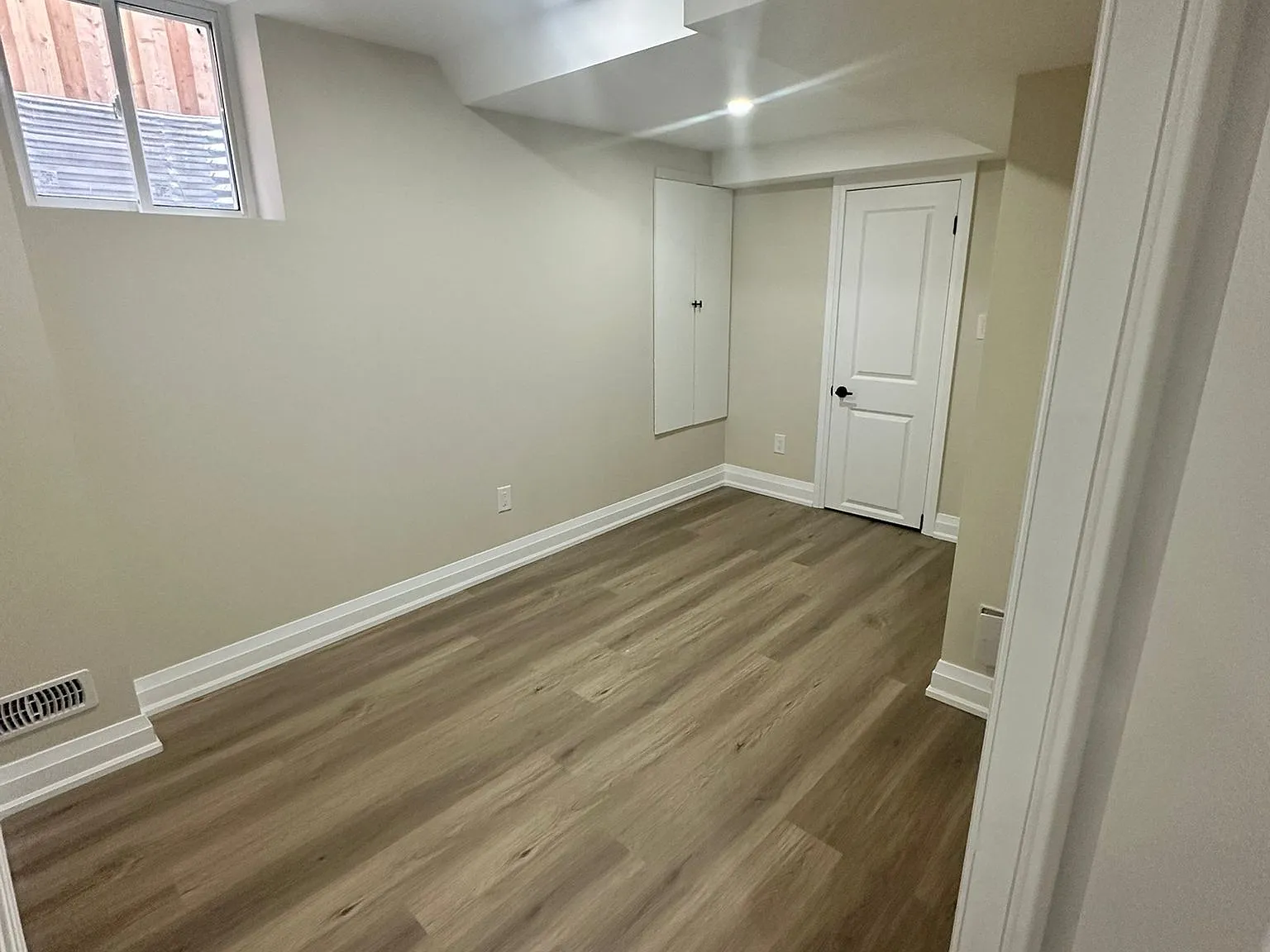 2 bed, $2,100 — Photo 4