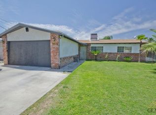 8785 Dublin Dr, Bakersfield, CA