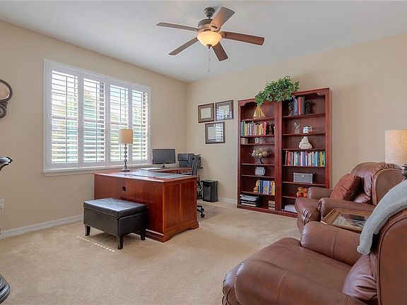5th image of 462 Saint Remi Way