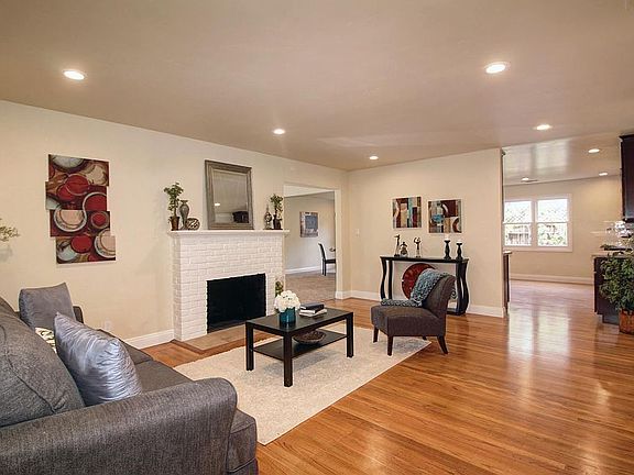 2nd image of 3635 Las Pasas Way