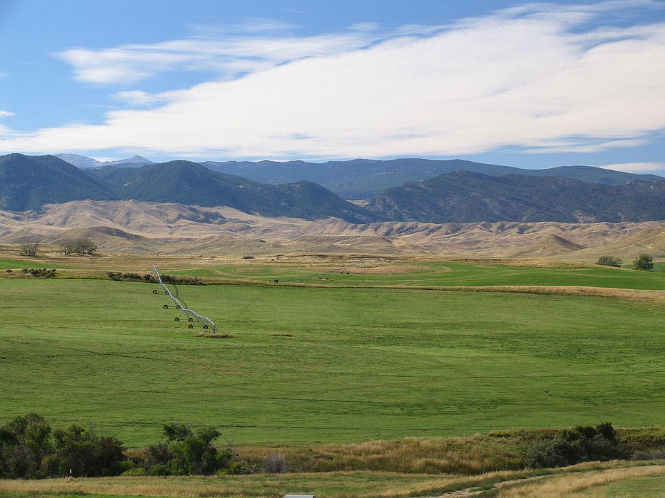 1st image of 21 Hopkins Divide Loop