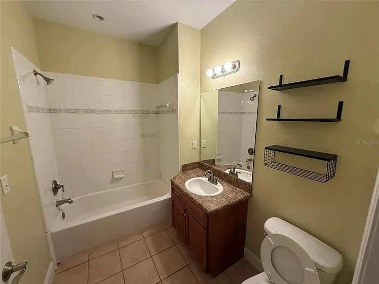 1500 NW 4th Ave #204 — Photo 6