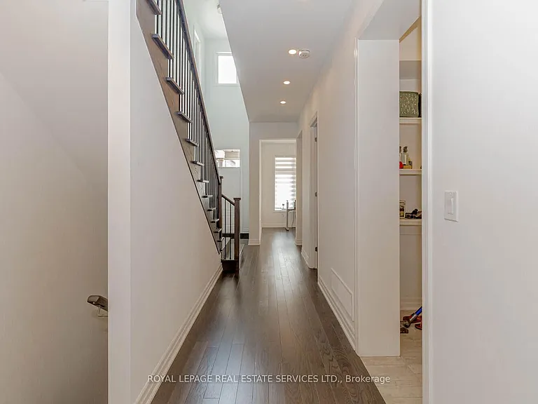 3334 Harasym Trl — Photo 5