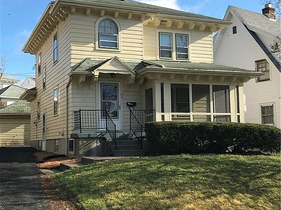2nd image of 25 Basswood Ave