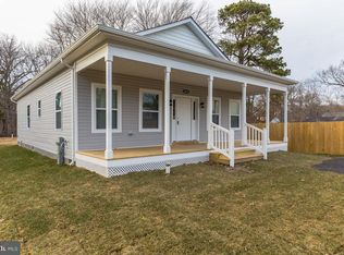 6034 Melbourne Ave, Deale, MD 20751