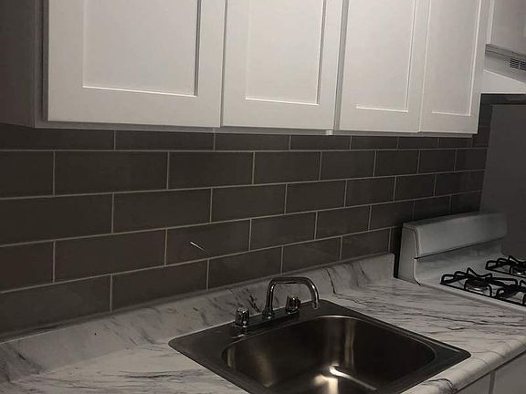 3rd image of 735 Walton Ave APT F3