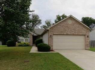 8726 Baypointe Dr, Avon, IN