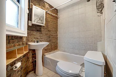 Rented by Twyford Real Estate