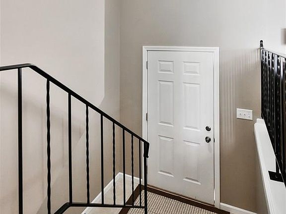 3rd image of 5758 S 137th St