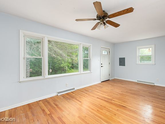5th image of 532 Blackhawk Dr