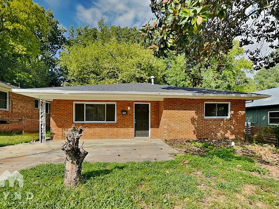 609 Elmira Ave