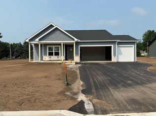 405 Ridge Ct, Orfordville, WI 53576