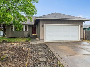 256 Tierra Cir, Eagle Pt, OR 97524