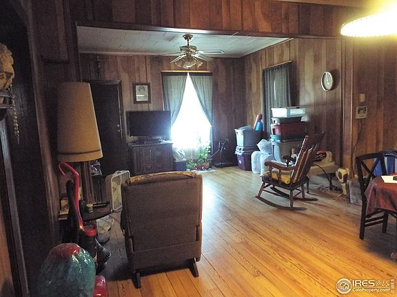 3rd image of 408 11th Ave