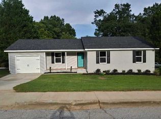 120 Memorial Dr, Greer, SC 29650