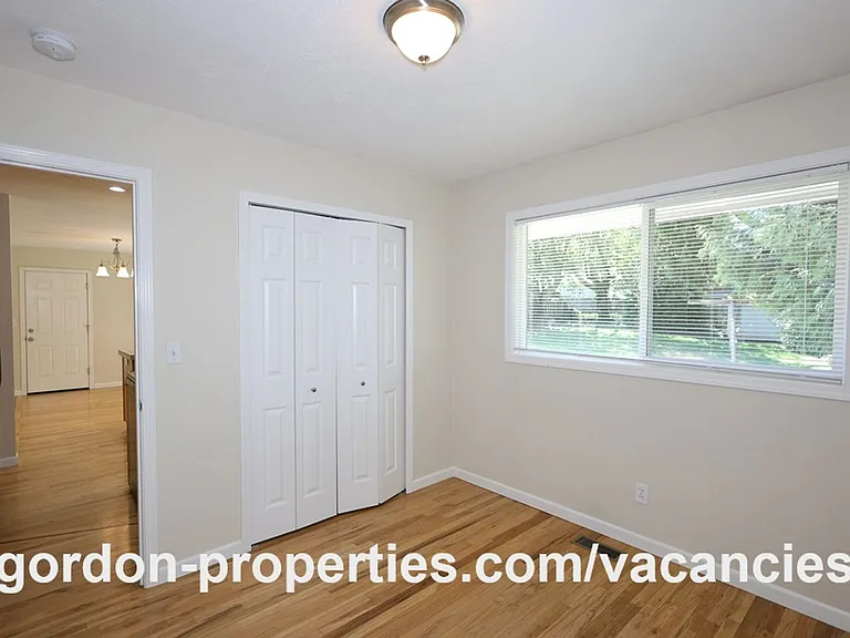 10851 SE Garrett Dr — Photo 26
