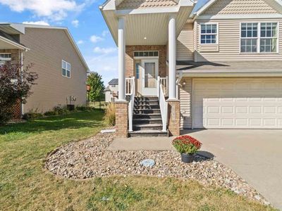 1557 Sadler Dr, North Liberty, IA, 52317