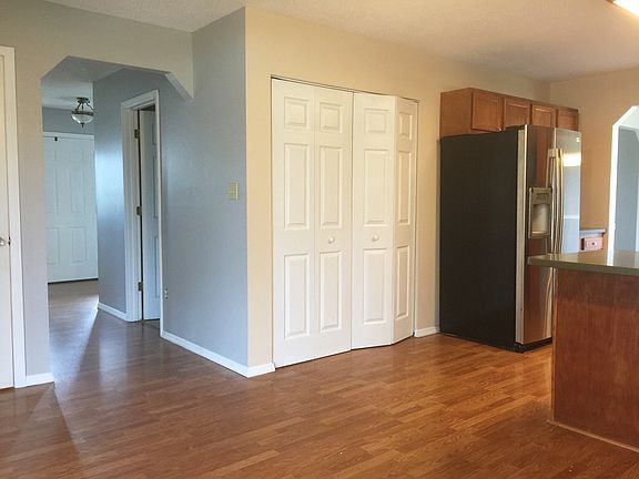 4th image of 1164 Tazewell Dr