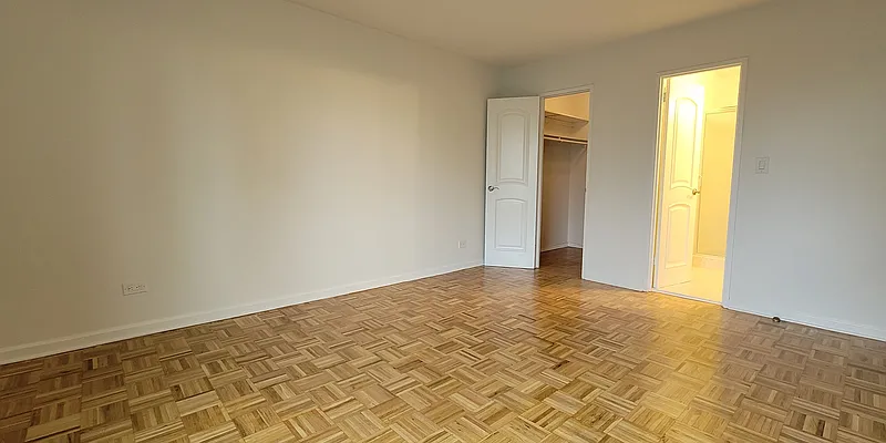 Rented by Corcoran | media 17
