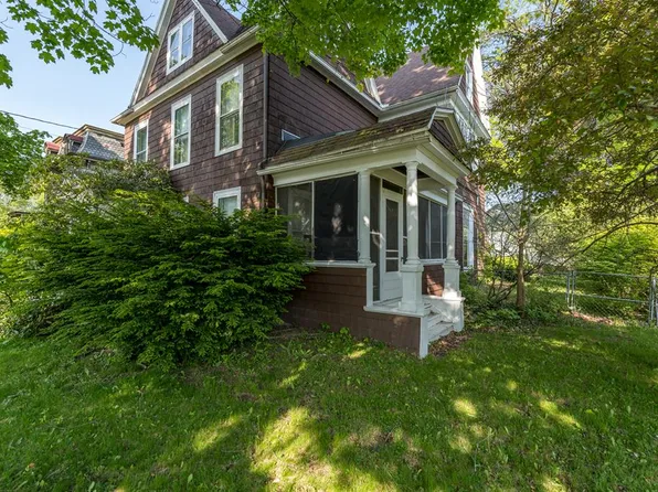 438 Park Ave, Waverly, NY 14892