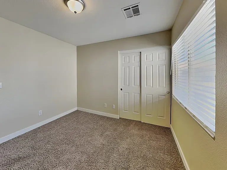 3744 Laguna Veneta Ave — Photo 8