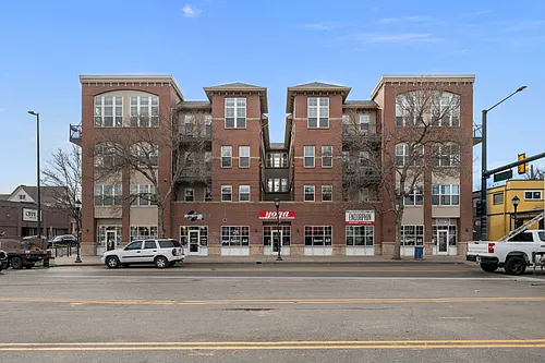 1489 Steele St #201 Photo 1