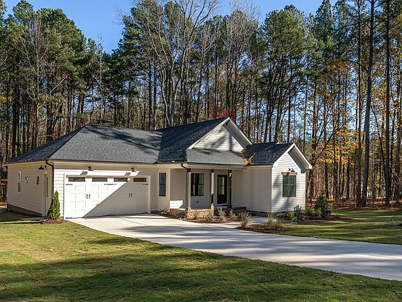 3rd image of 4118 Emily Ln