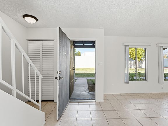 4th image of 5446 W El Caminito Dr